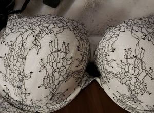 Victoria Secret Bombshell